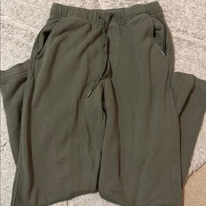 Eddie Bauer- Green Jogger Pants